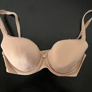 Victoria’s Secret Body by Victoria Bra
